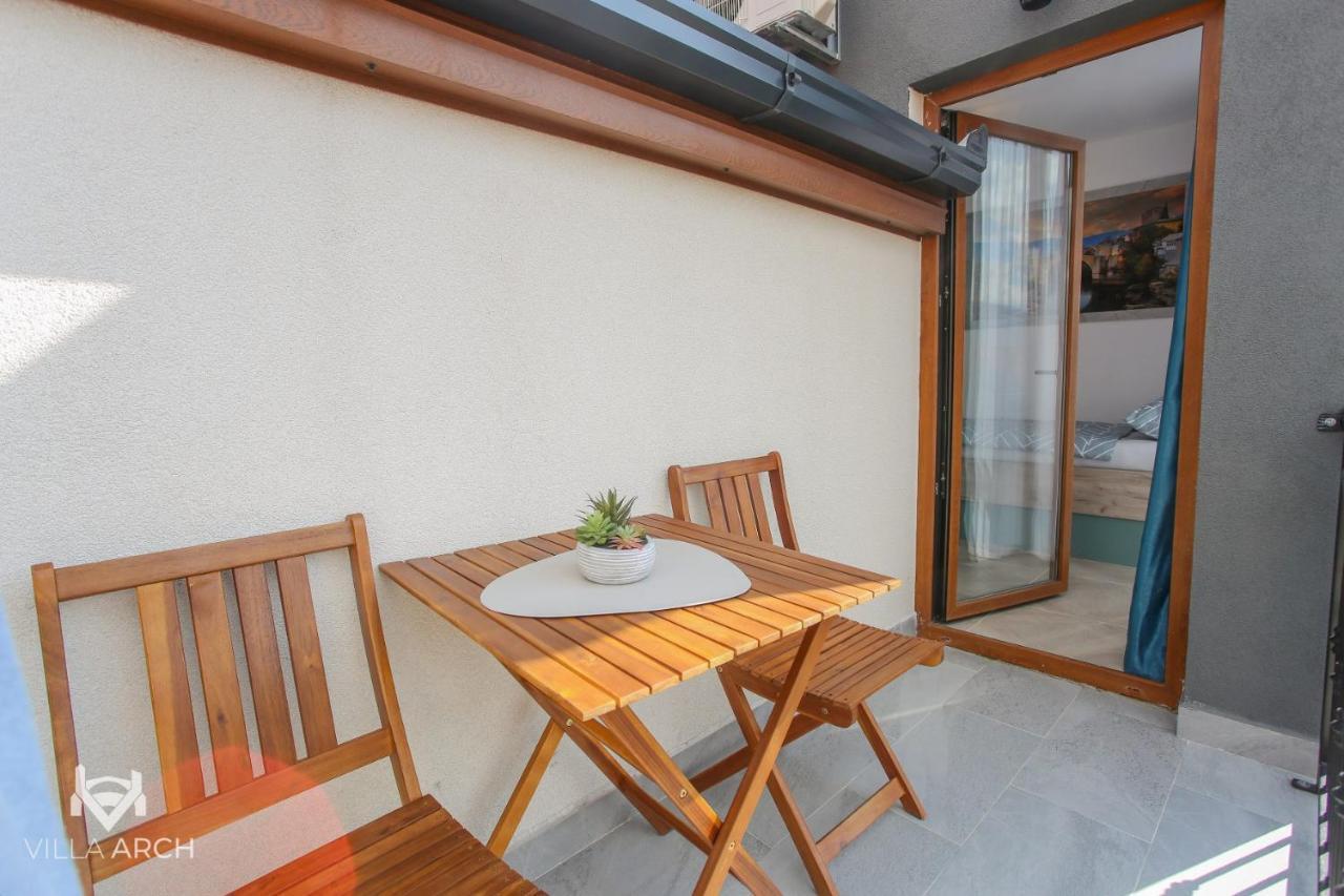 Apartma & Arch